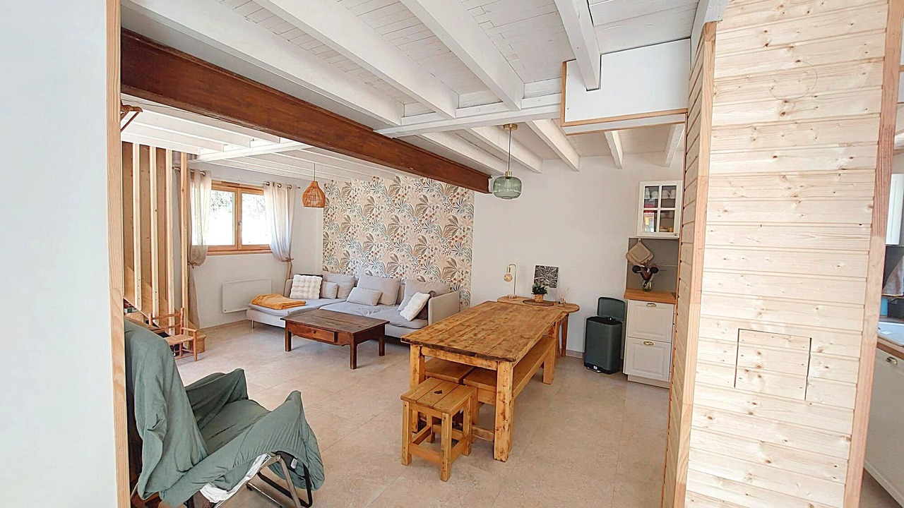 Photo of Livingroom in Saint-Pierre-d'Entremont