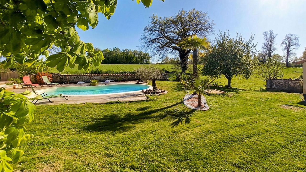Photo of Outdoor in Cierzac