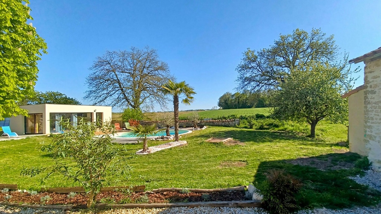 Photo of Outdoor in Cierzac