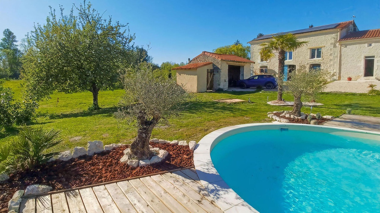 Photo of Outdoor in Cierzac
