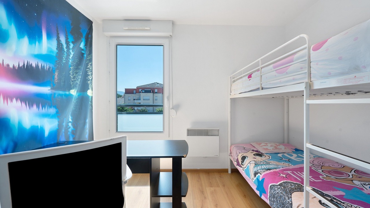 Photo of Bedroom in Albertville