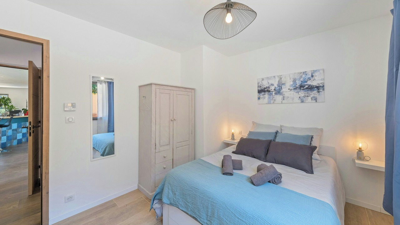 Photo of Bedroom in Ollioules