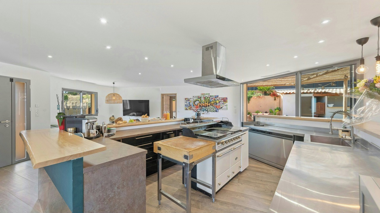 Photo of Kitchen in Ollioules