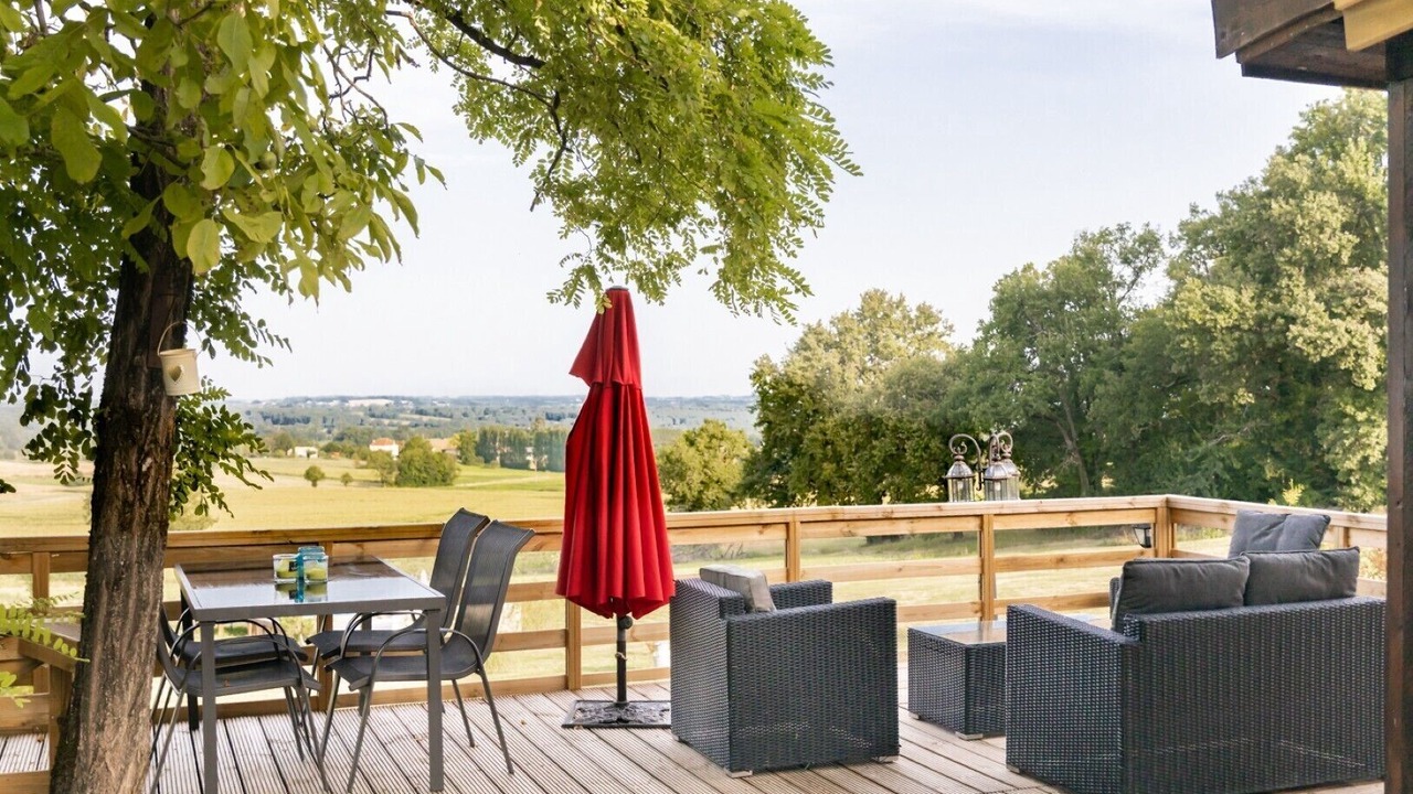 Photo of Outdoor in Douzains