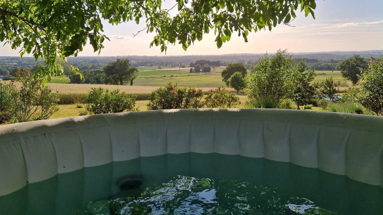 Photo of Outdoor in Douzains