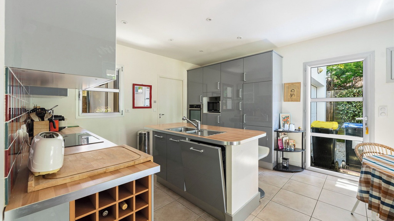 Photo of Kitchen in Lanton