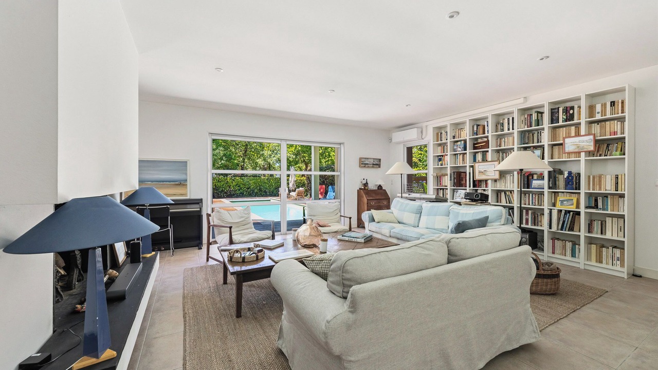 Photo of Livingroom in Lanton