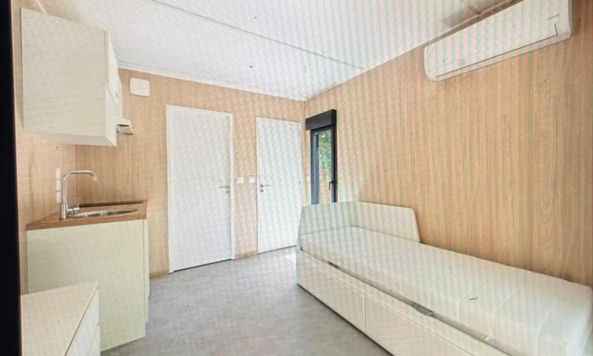 Photo of Bedroom in Lanton