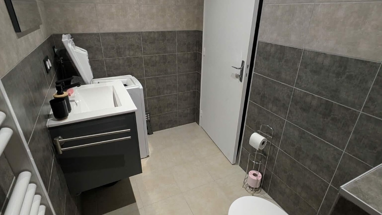 Photo of Bathroom in Saint-Martin-sur-la-Chambre