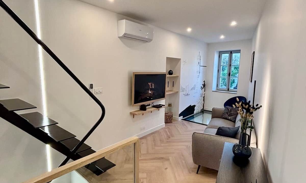 Photo of Livingroom in Blaye