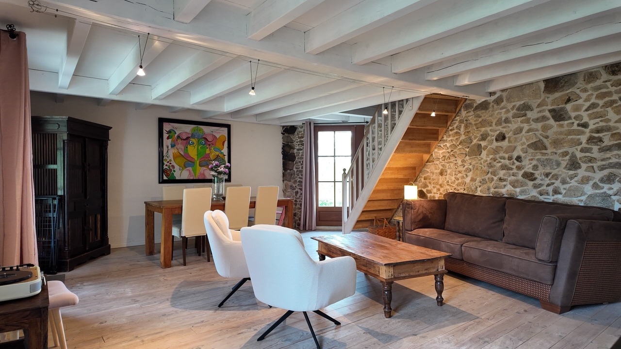 Photo of Livingroom in Roussines