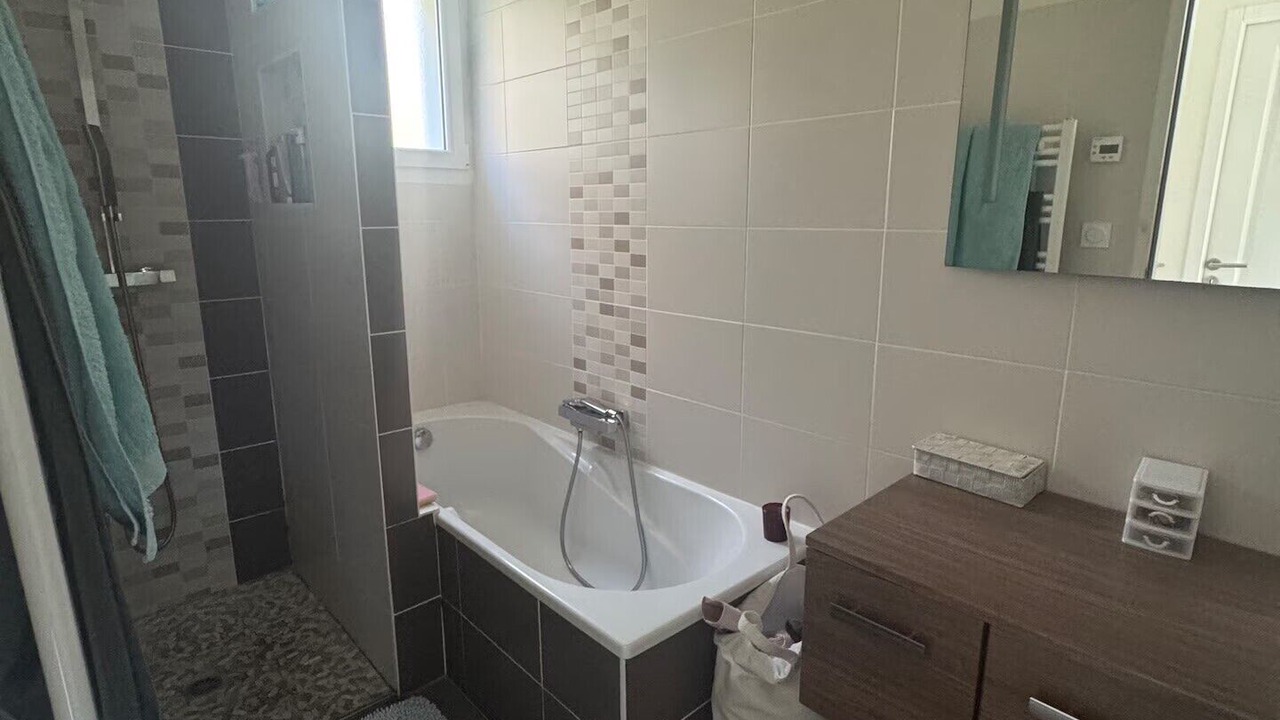 Photo of Bathroom in Martillac