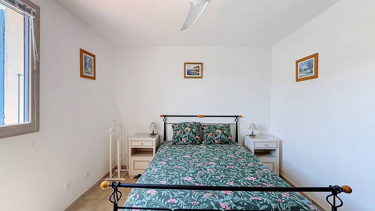 Photo of Bedroom in Saint-Cyr-sur-Mer