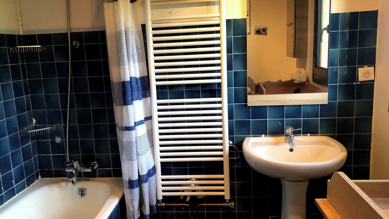 Photo of Bathroom in Herbeys