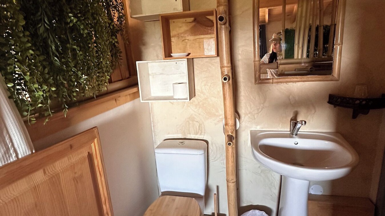 Photo of Bathroom in Pimbo