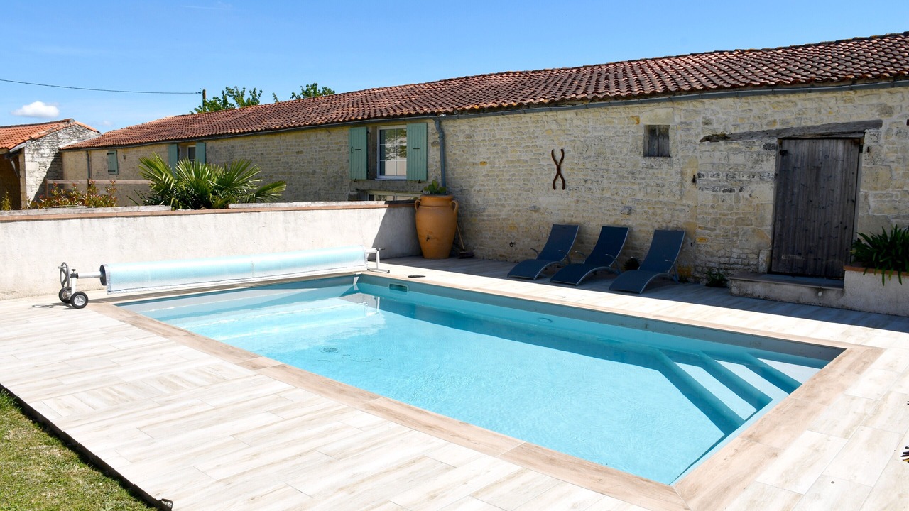 Photo of Outdoor in Saint-Saturnin-du-Bois