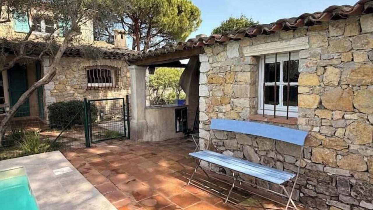 Photo of Patio Balcony in Mouans-Sartoux