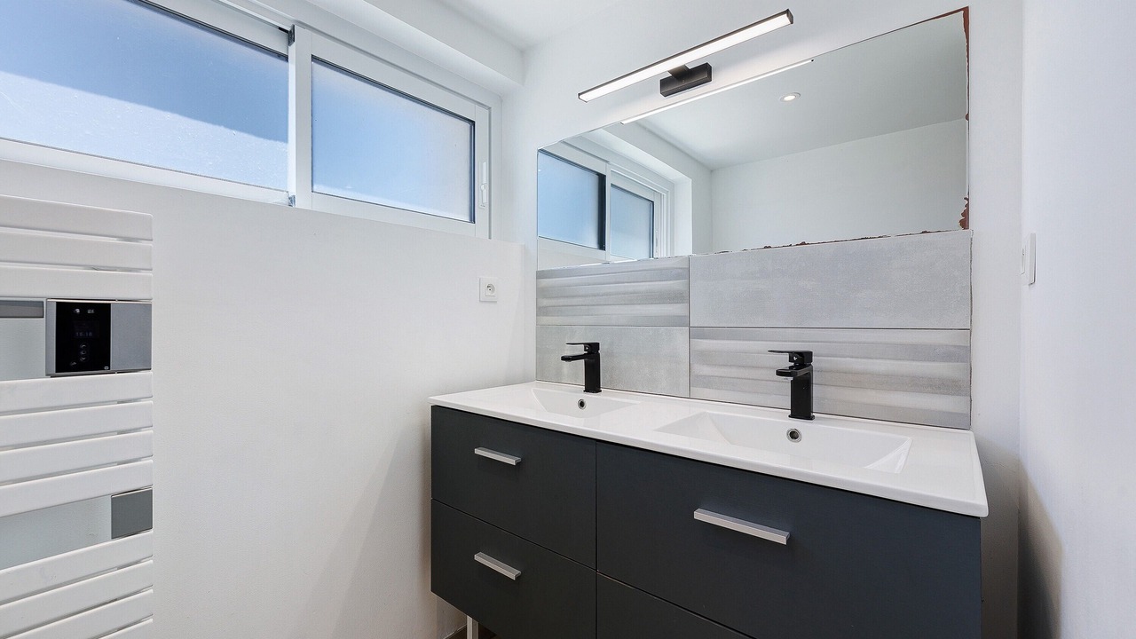 Photo of Bathroom in Commequiers