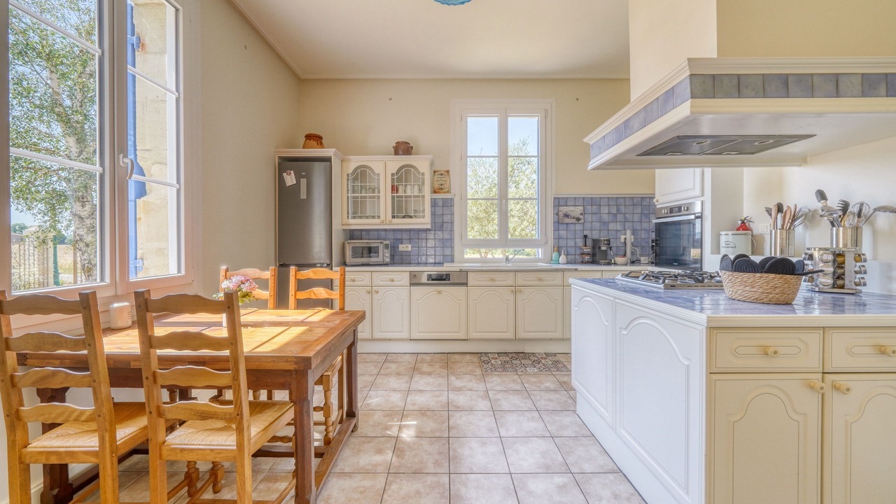 Photo of Kitchen in Gardegan-et-Tourtirac