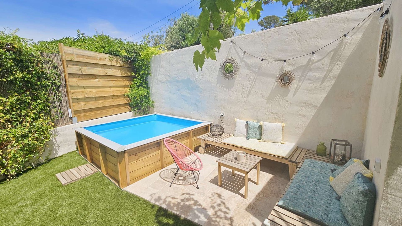 Photo of Patio Balcony in Saint-Mandrier-sur-Mer