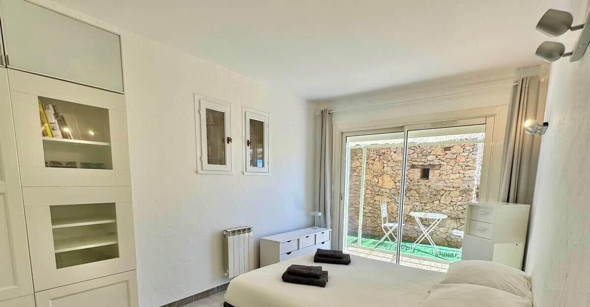 Photo of Bedroom in La Farlede