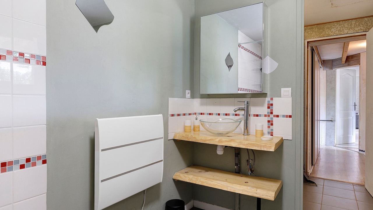 Photo of Bathroom in La Jonchere