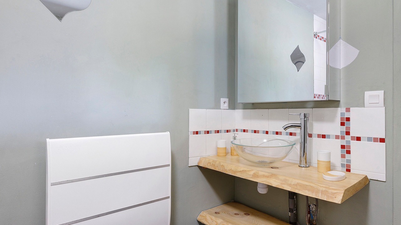 Photo of Bathroom in La Jonchere