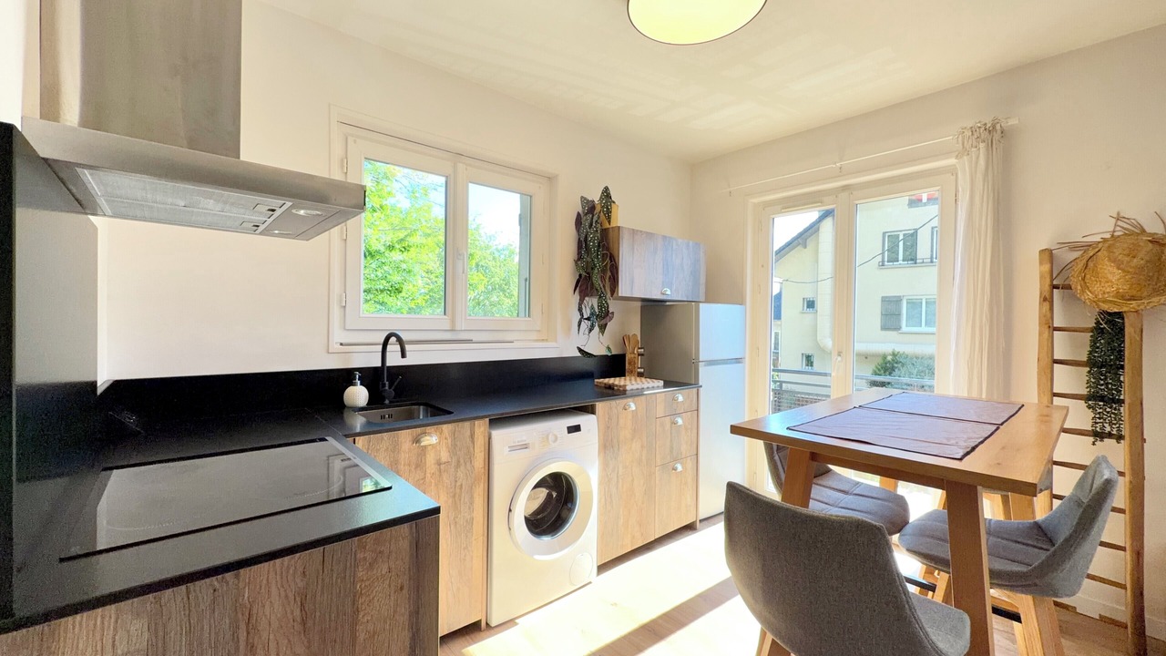 Photo of Kitchen in Bourdeau