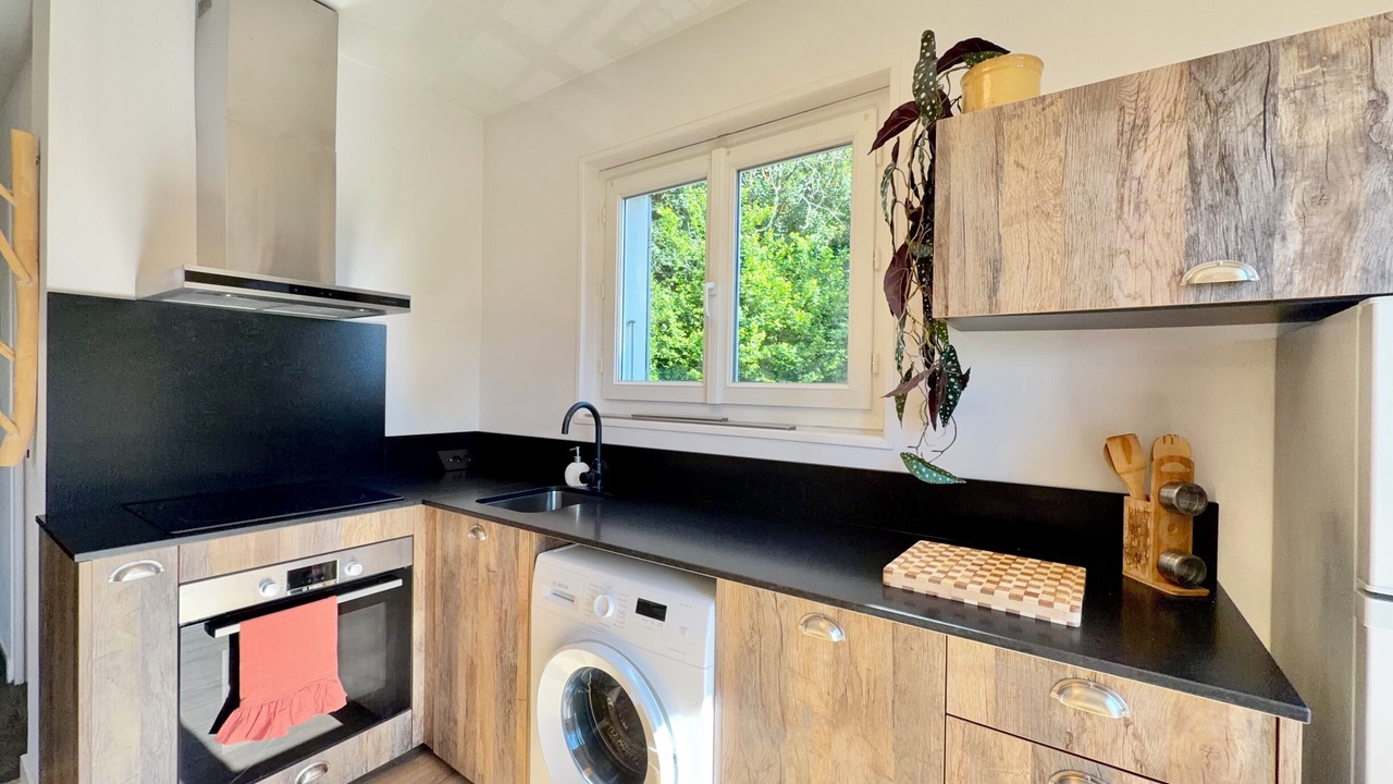 Photo of Kitchen in Bourdeau