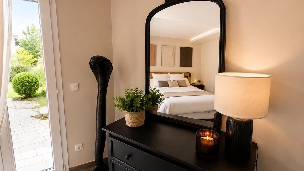 Photo of Bedroom in Merpins