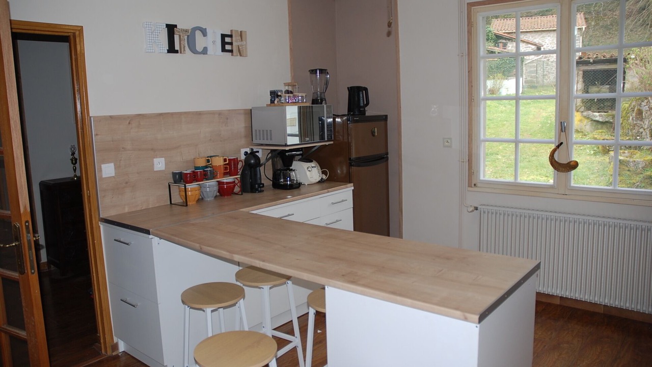 Photo of Kitchen in Compreignac