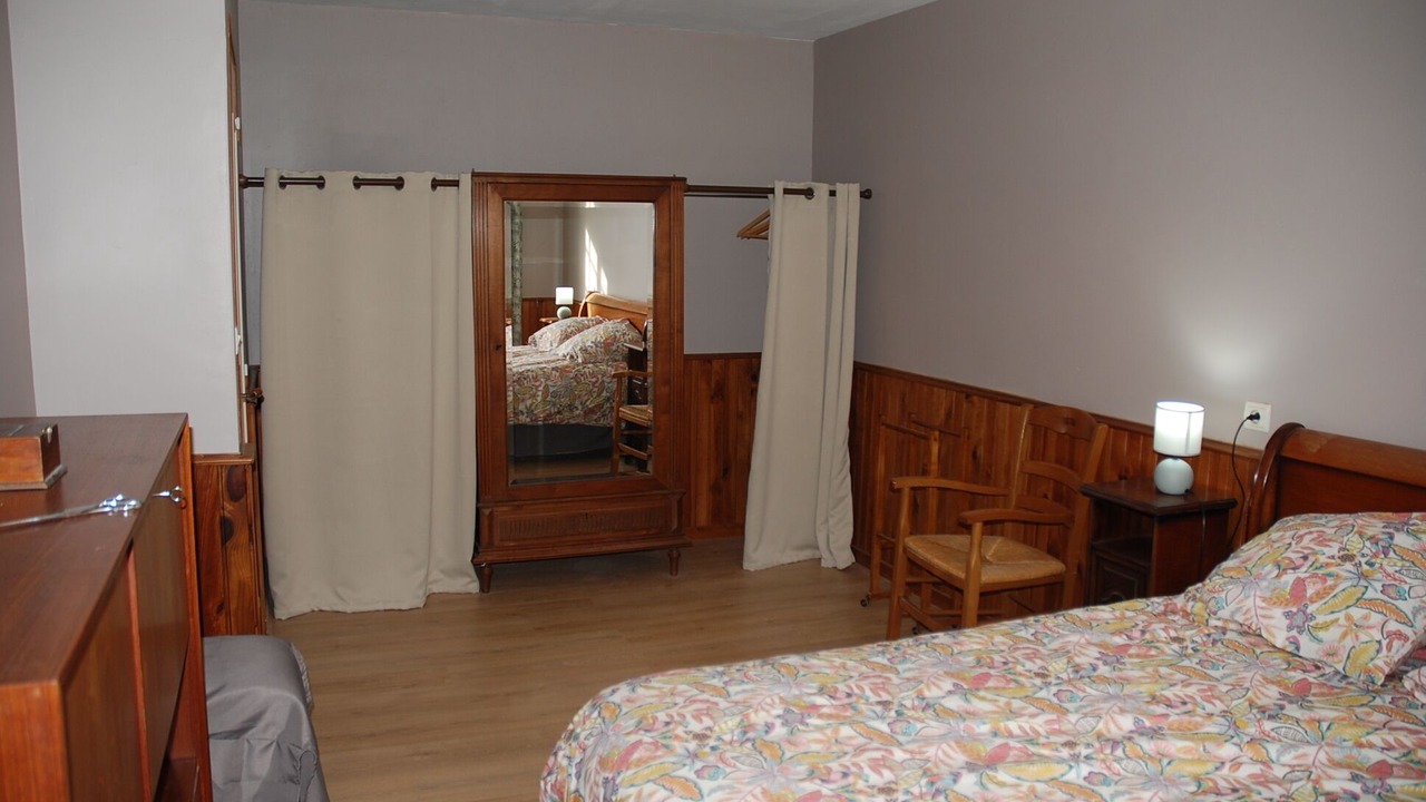 Photo of Bedroom in Compreignac