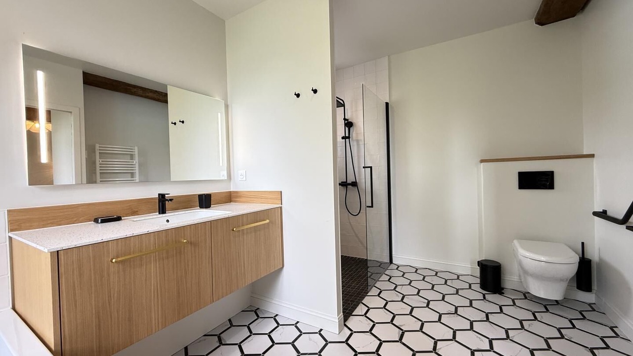 Photo of Bathroom in Beguios