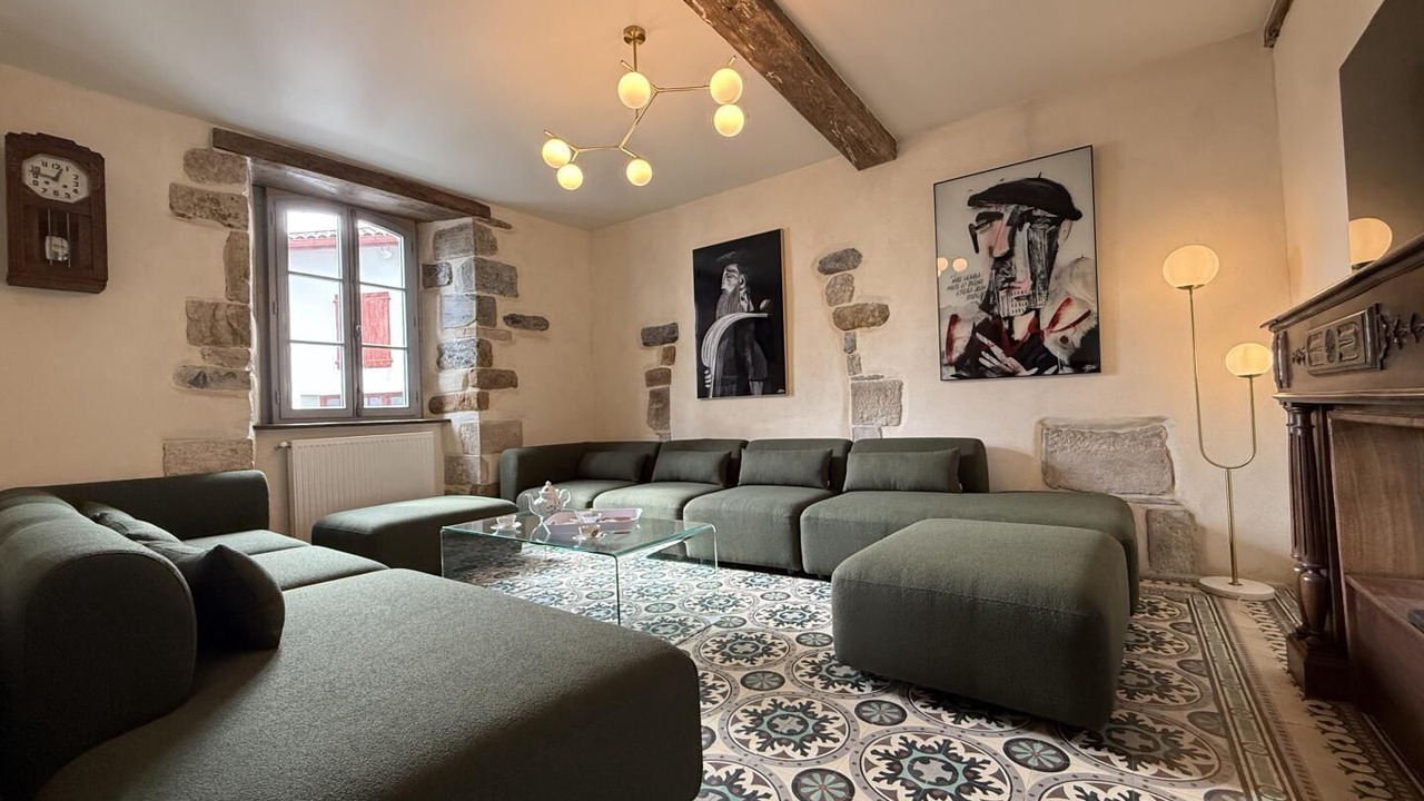 Photo of Livingroom in Beguios