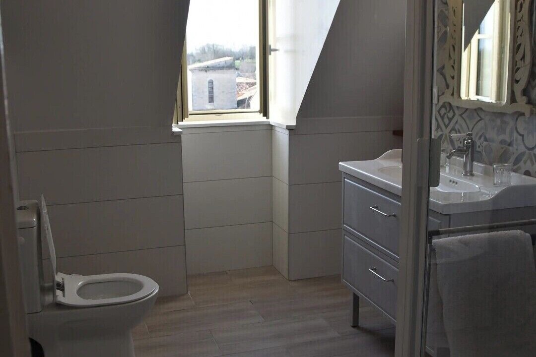 Photo of Bathroom in Blaye