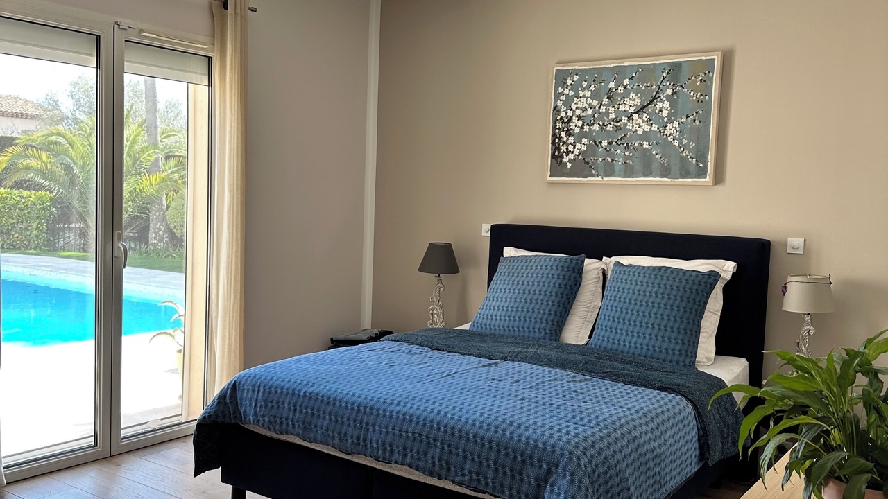 Photo of Bedroom in Valbonne
