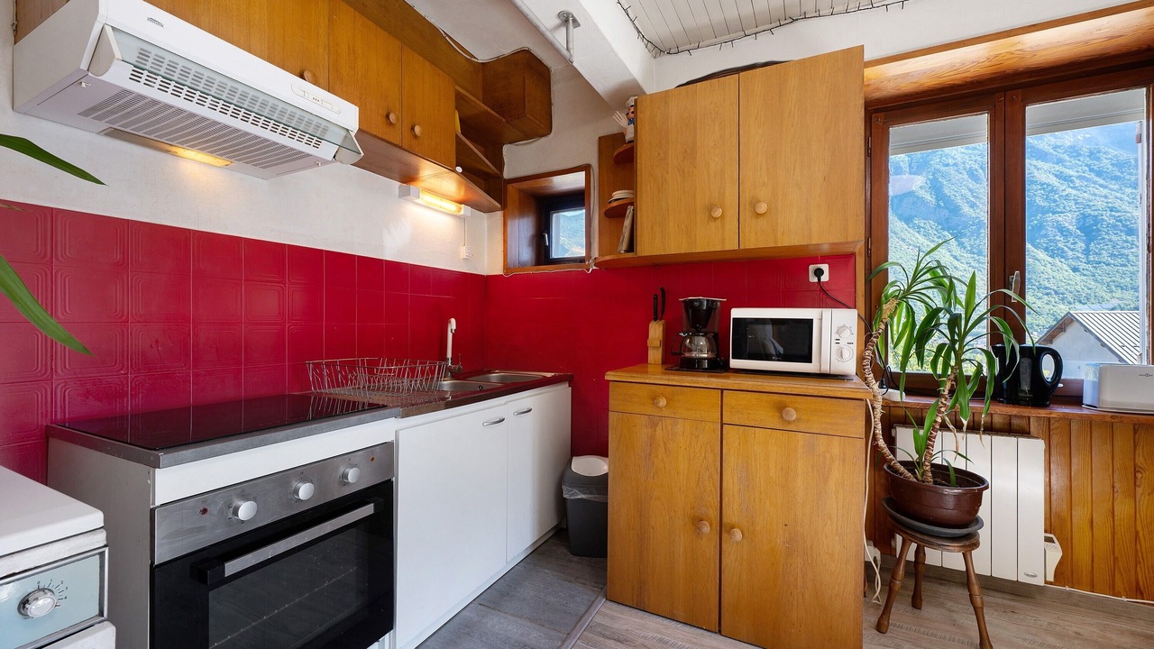 Photo of Kitchen in Montricher-Albanne