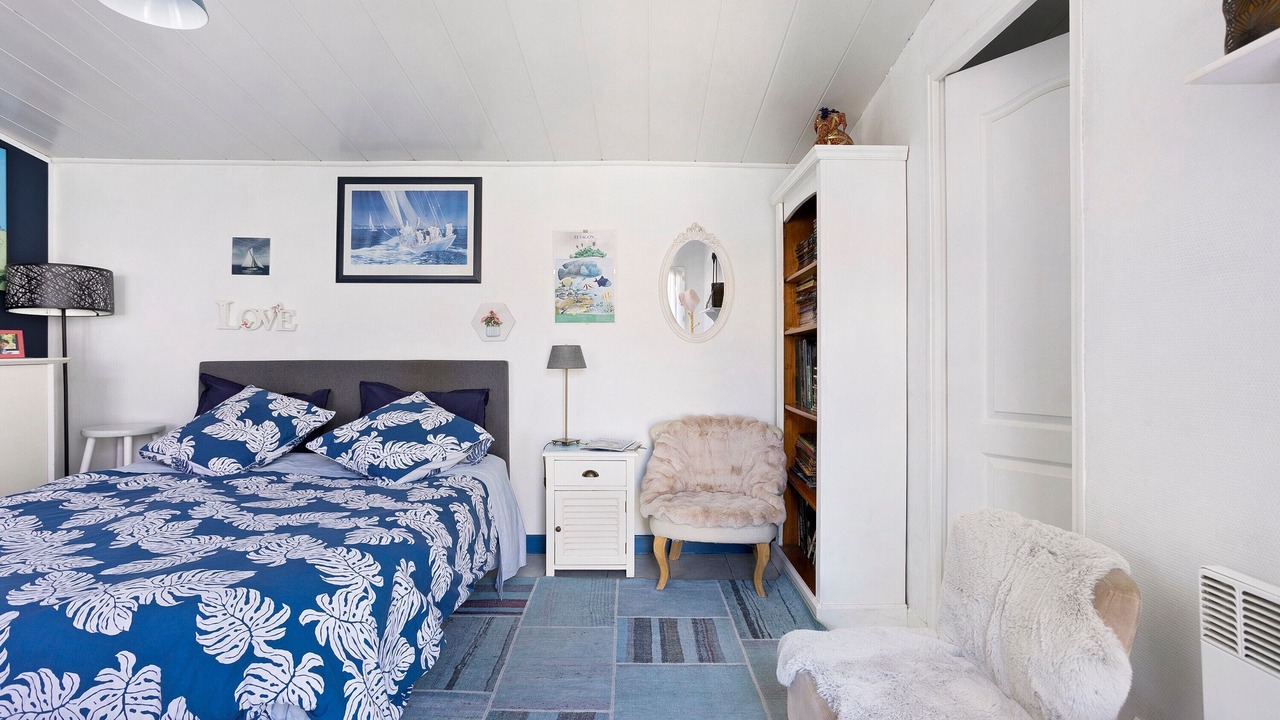 Photo of Bedroom in La Jarrie