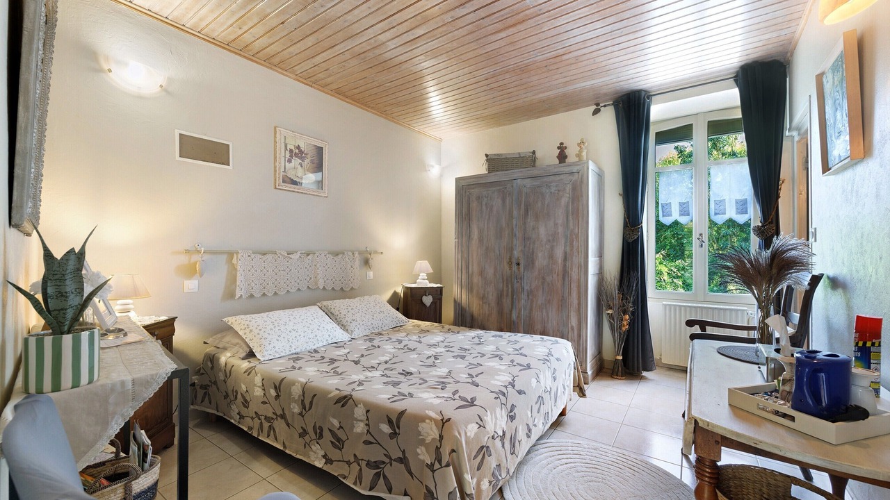 Photo of Bedroom in Saint-Pierre-le-Vieux