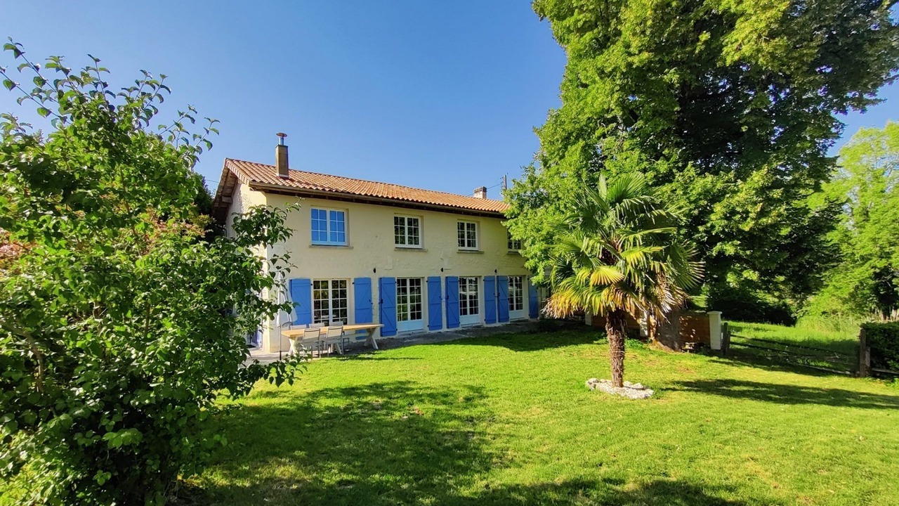 Photo of Outdoor in Palluaud