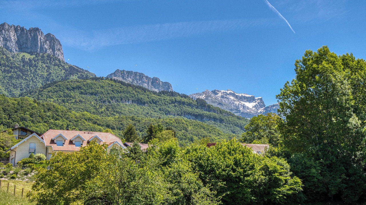 Photo of Others in Menthon-Saint-Bernard