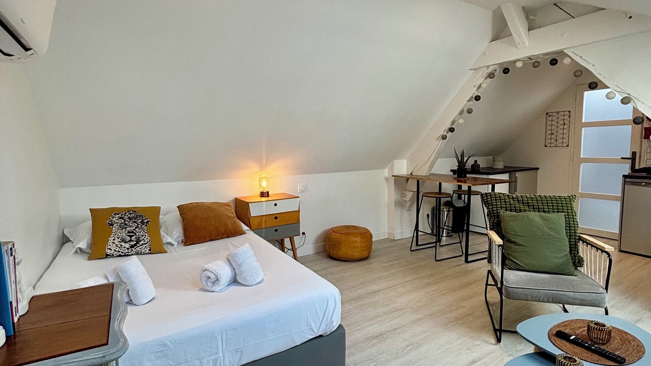 Photo of Bedroom in Brive-la-Gaillarde