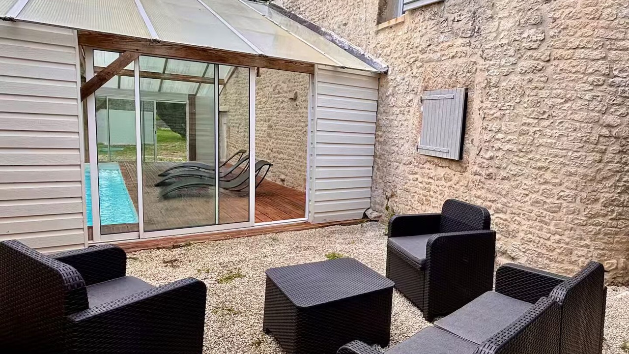 Photo of Patio Balcony in Nalliers