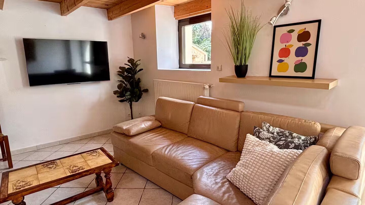 Photo of Livingroom in Nalliers