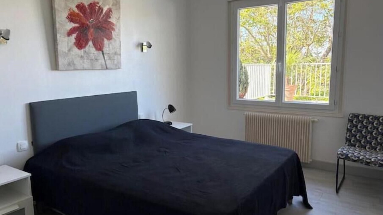 Photo of Bedroom in Saint-Emilion