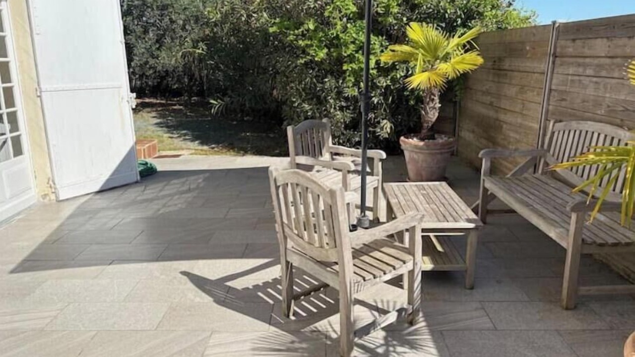 Photo of Patio Balcony in Saint-Emilion