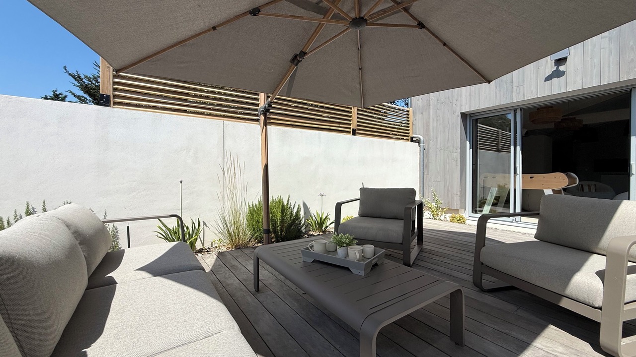 Photo of Patio Balcony in Quartier de l'Hippodrome