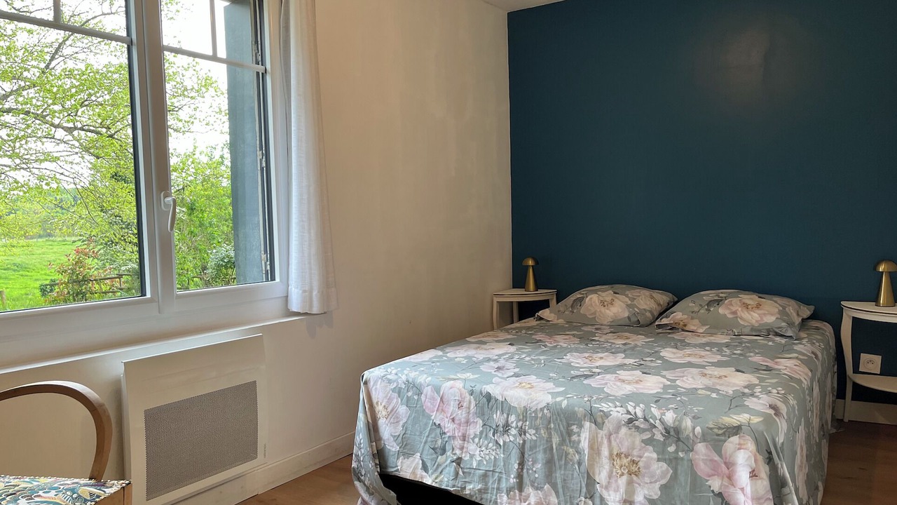 Photo of Bedroom in Gennes-Val-de-Loire