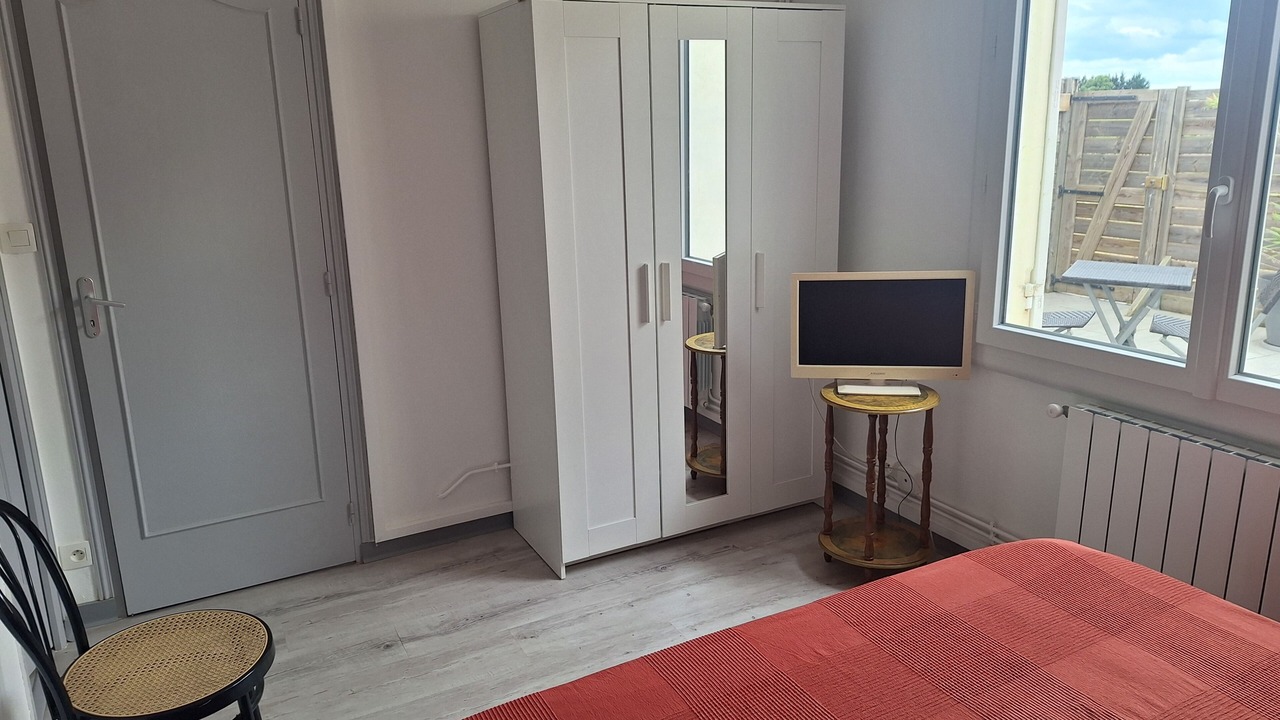 Photo of Bedroom in Saint-Emilion