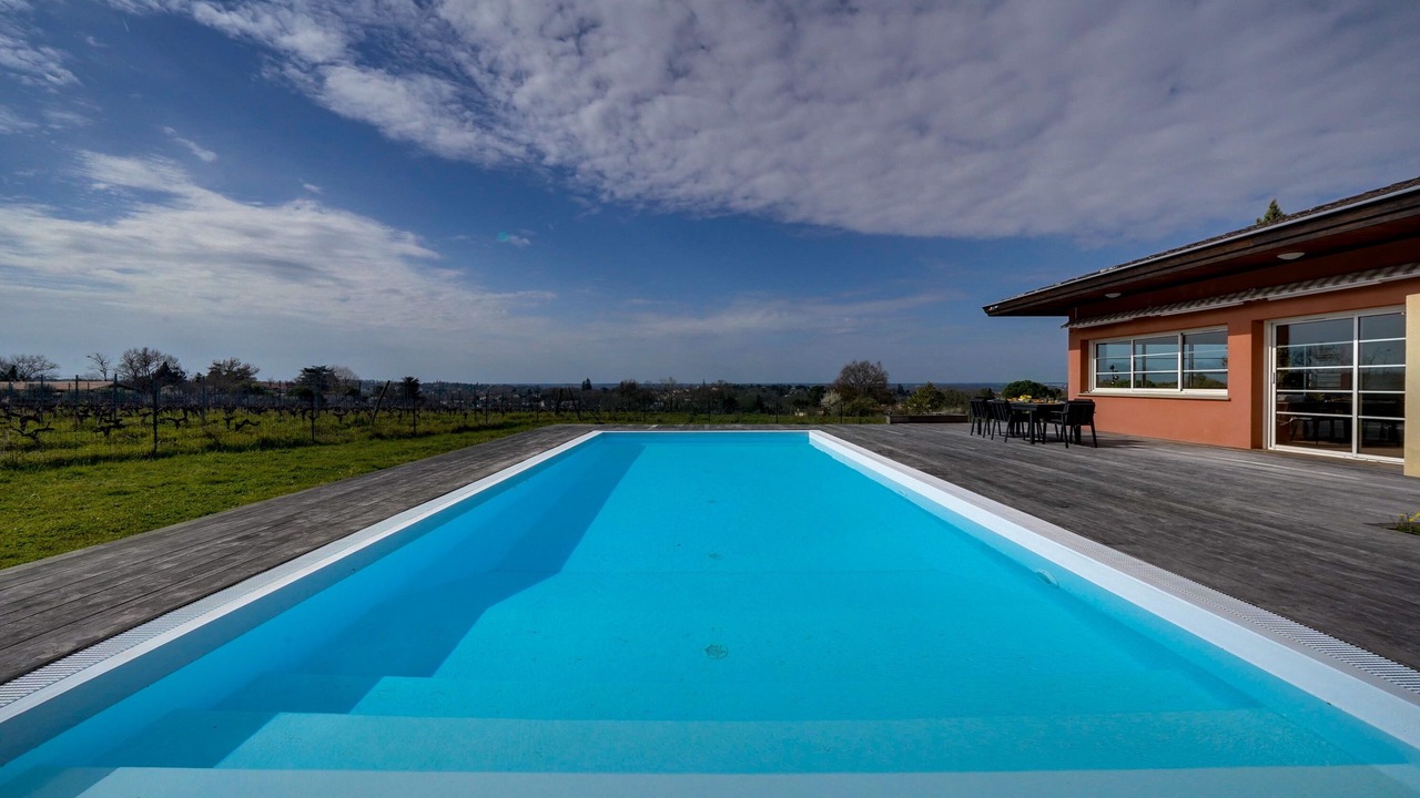 Photo of Outdoor in Camblanes-et-Meynac